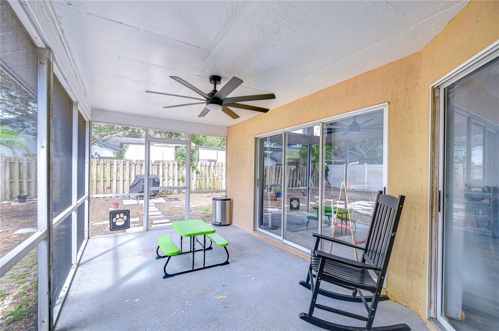 Listing photo id 22 for 2020 Elk Spring Drive
