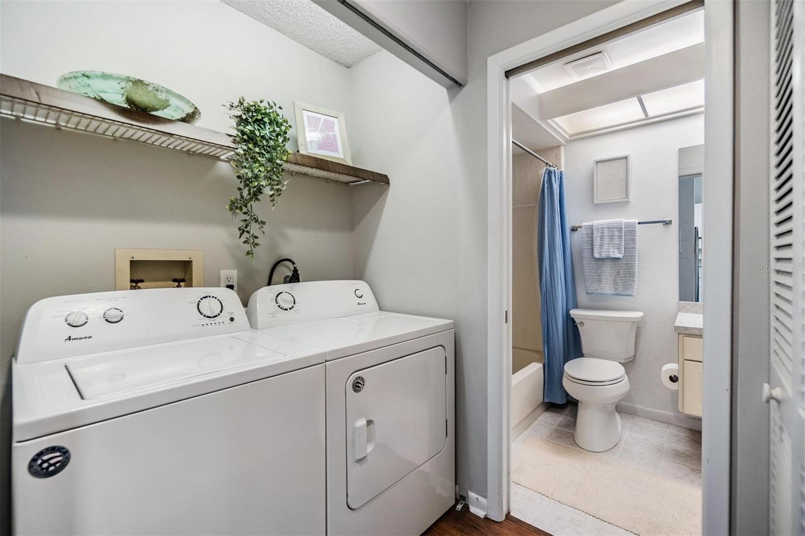 Listing photo id 20 for 1837 Lake Cypress Drive 504