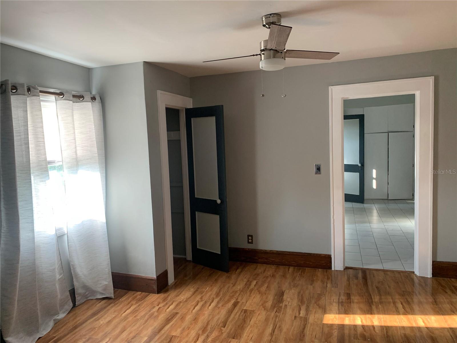 Image 8 of 14 For 1667 28th Avenue N 3