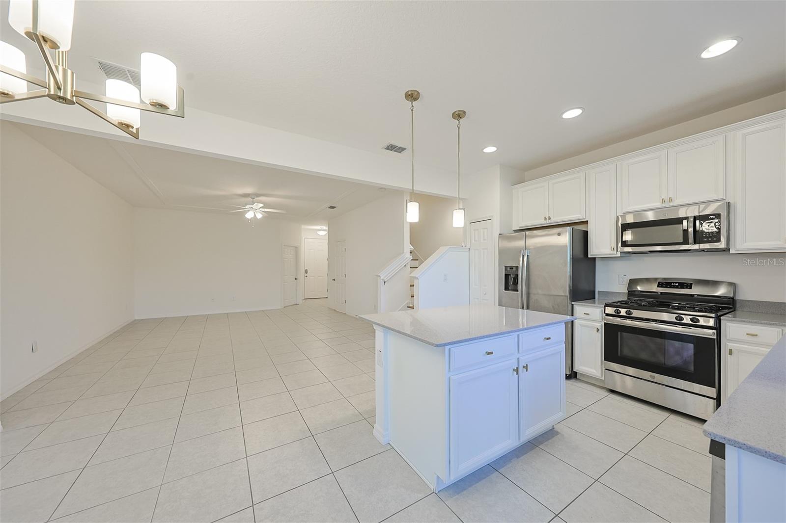 Image 10 of 41 For 6222 Camino Drive