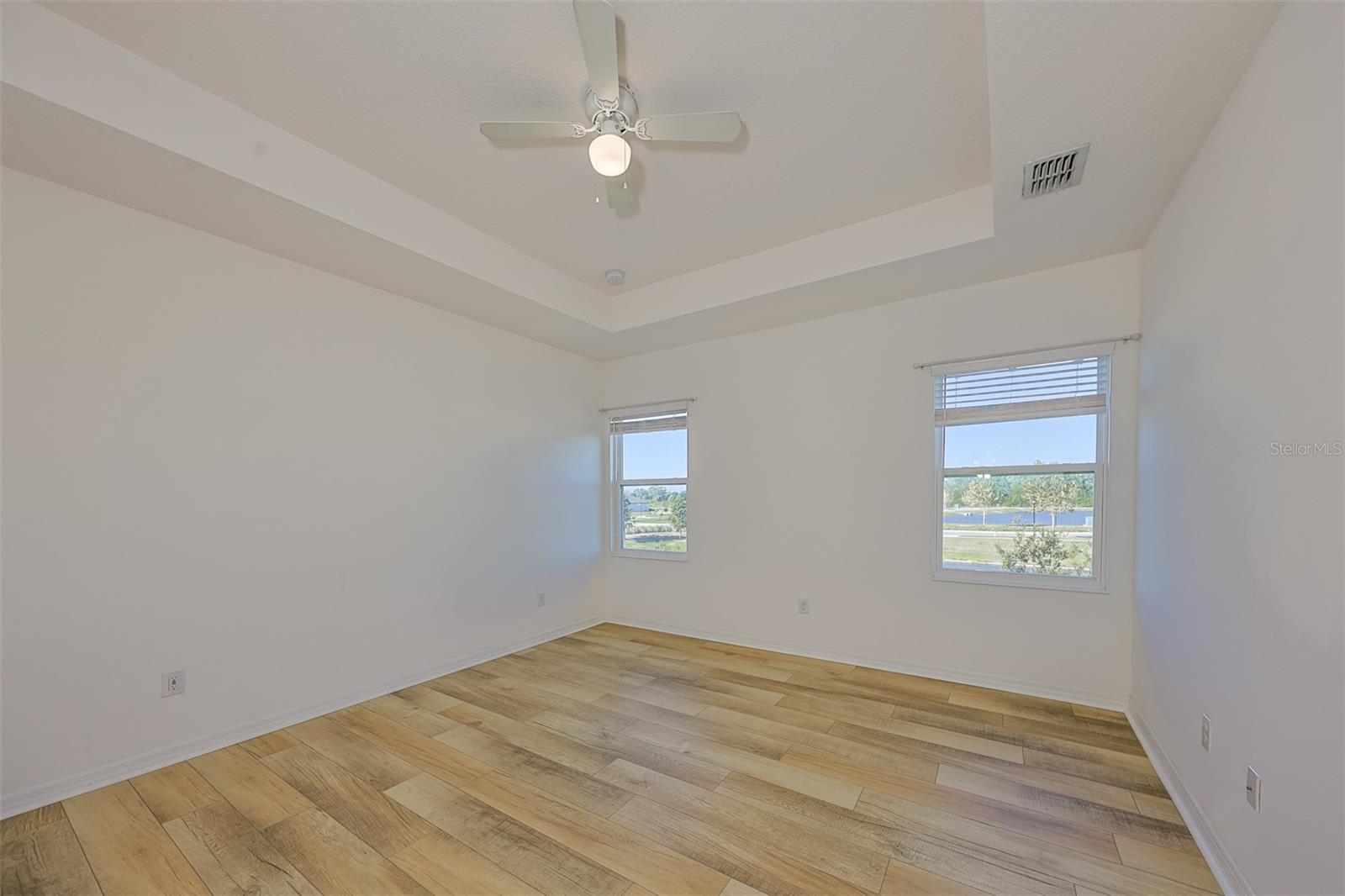 Image 17 of 41 For 6222 Camino Drive