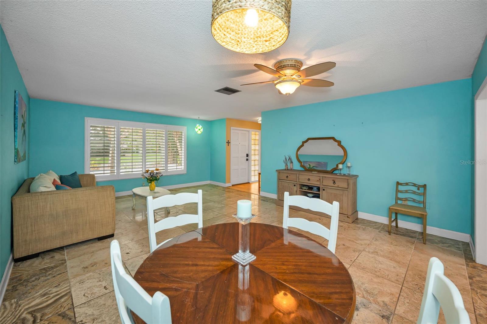 Image 22 of 53 For 2485 Indigo Drive