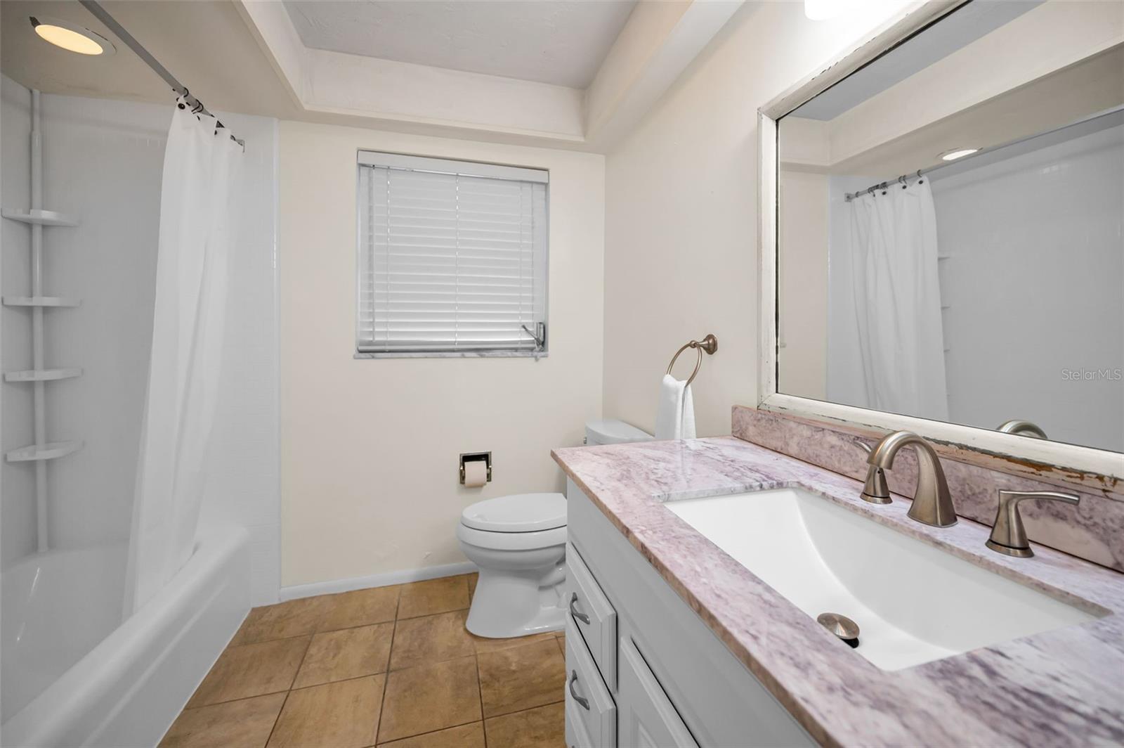 Image 41 of 53 For 2485 Indigo Drive