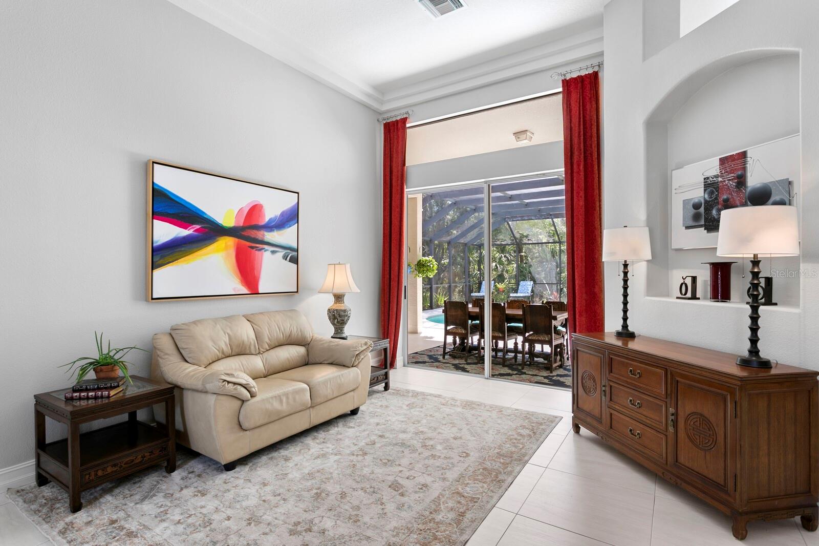 Image 11 of 65 For 17318 Emerald Chase Drive