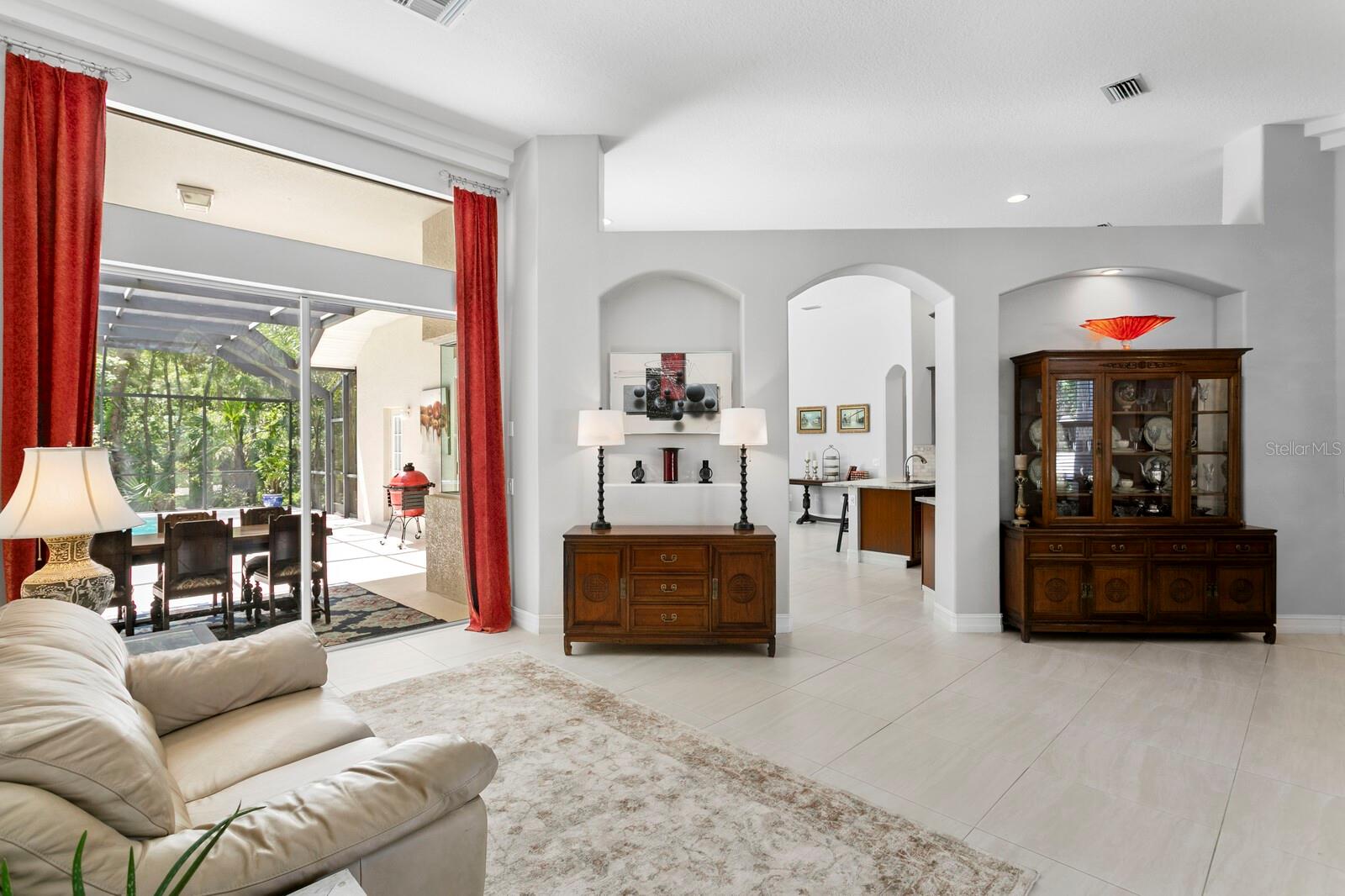 Image 6 of 65 For 17318 Emerald Chase Drive