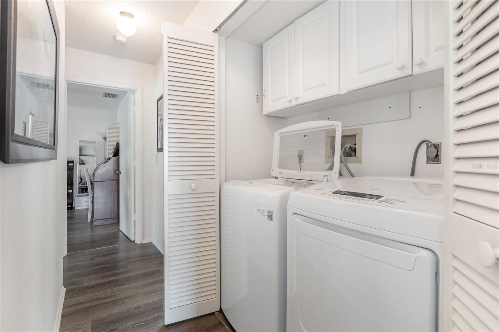 Image 16 of 26 For 5666 Gardens Drive 202