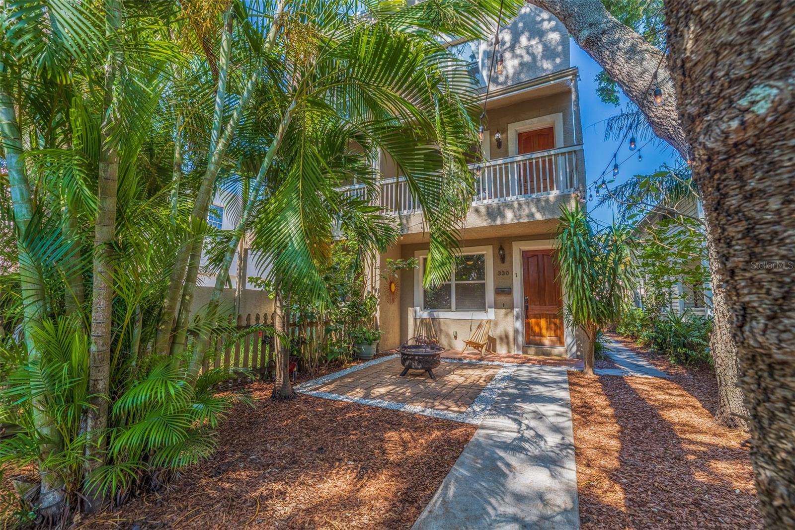 Details for 330 Lang Court N 1, ST PETERSBURG, FL 33701