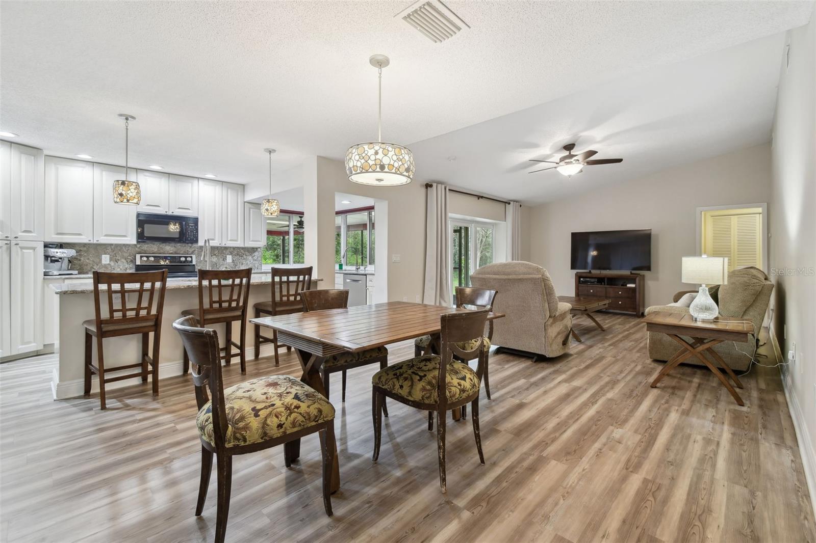 Image 20 of 61 For 6703 Towhe Drive