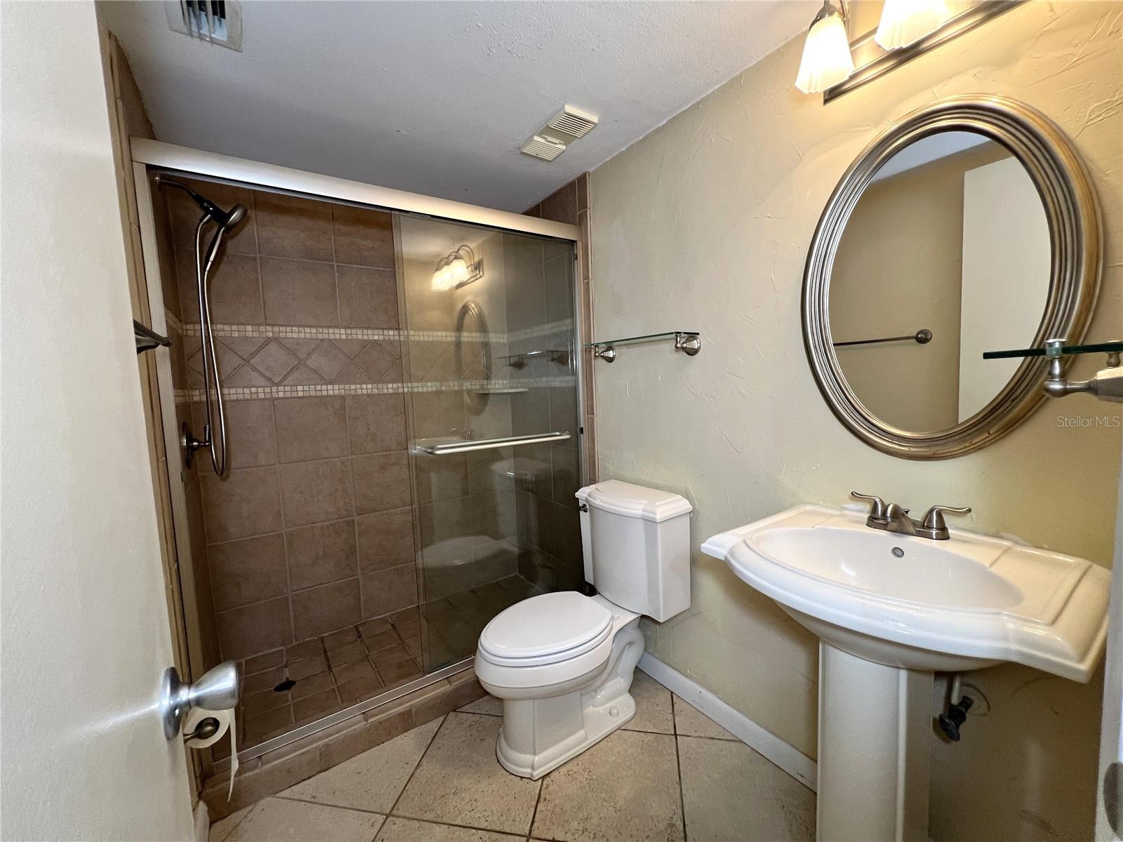 Image 19 of 28 For 6291 Bahia Del Mar Circle 104