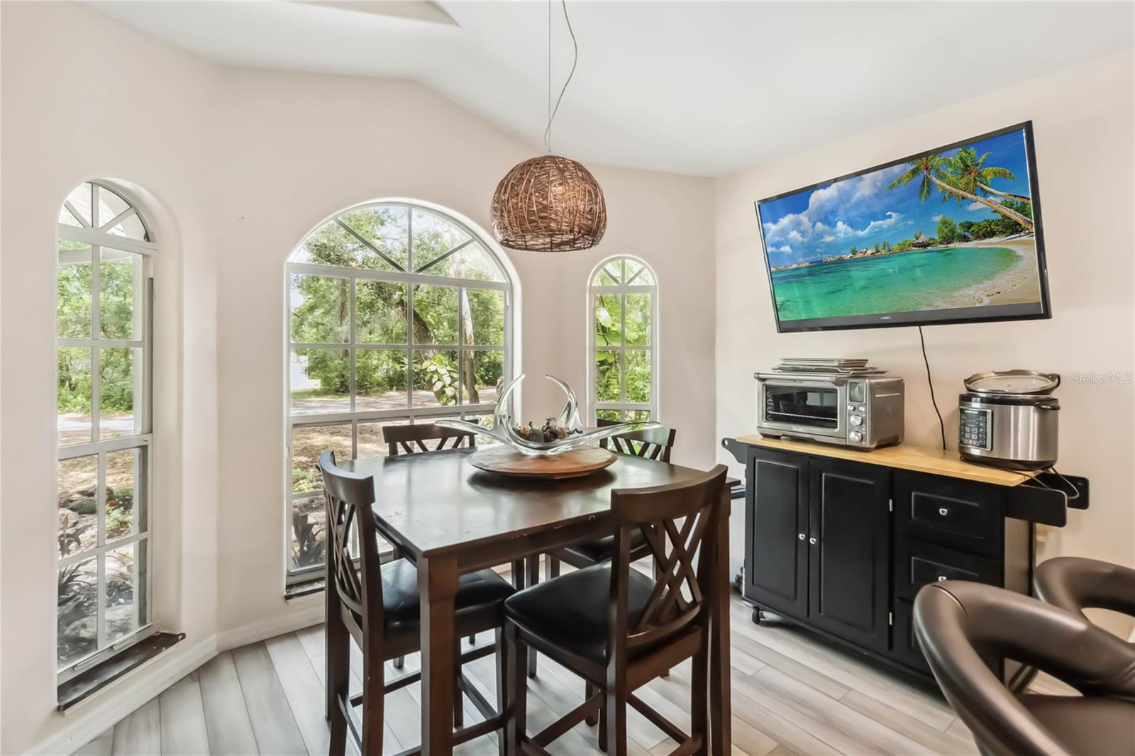 Image 16 of 40 For 25302 Lido Avenue
