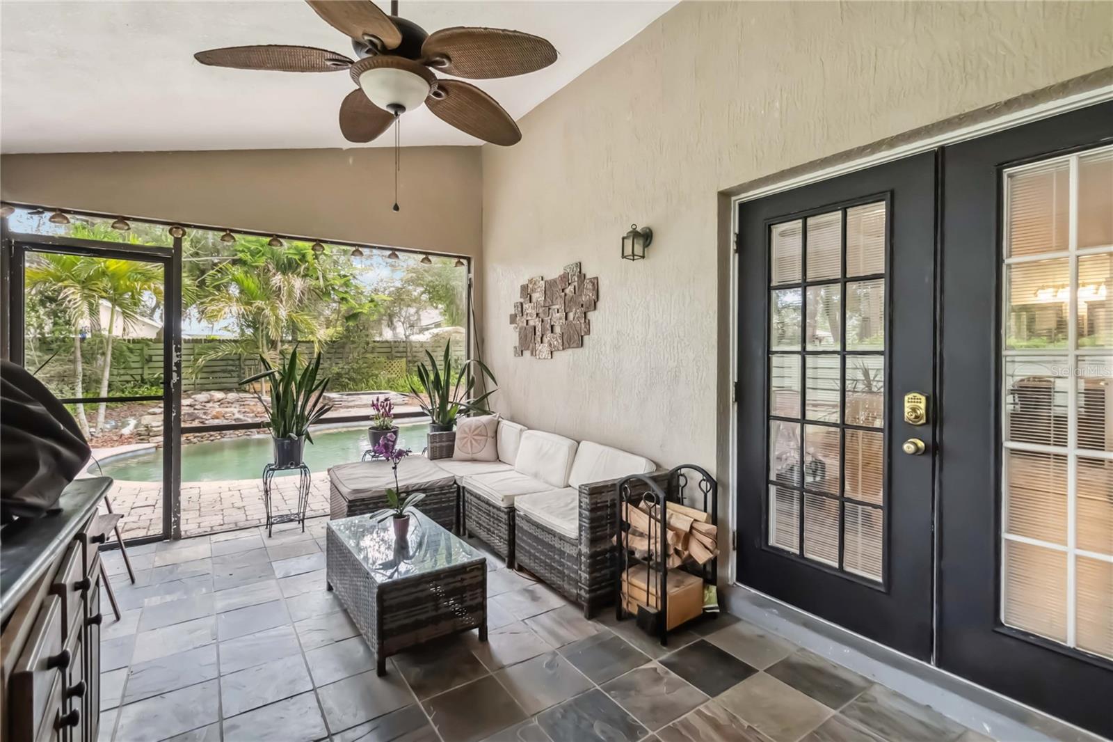 Image 5 of 40 For 25302 Lido Avenue