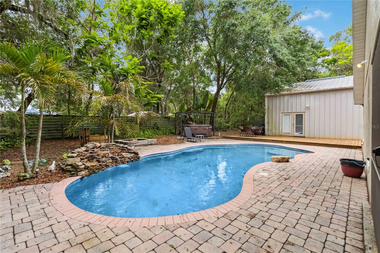 Image 6 of 40 For 25302 Lido Avenue