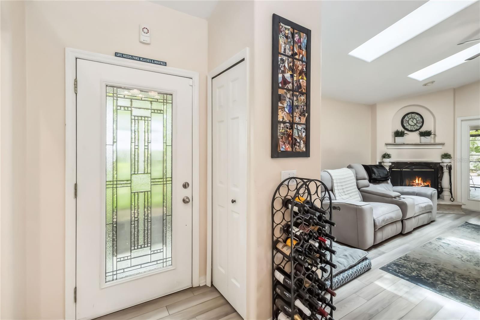 Image 9 of 40 For 25302 Lido Avenue