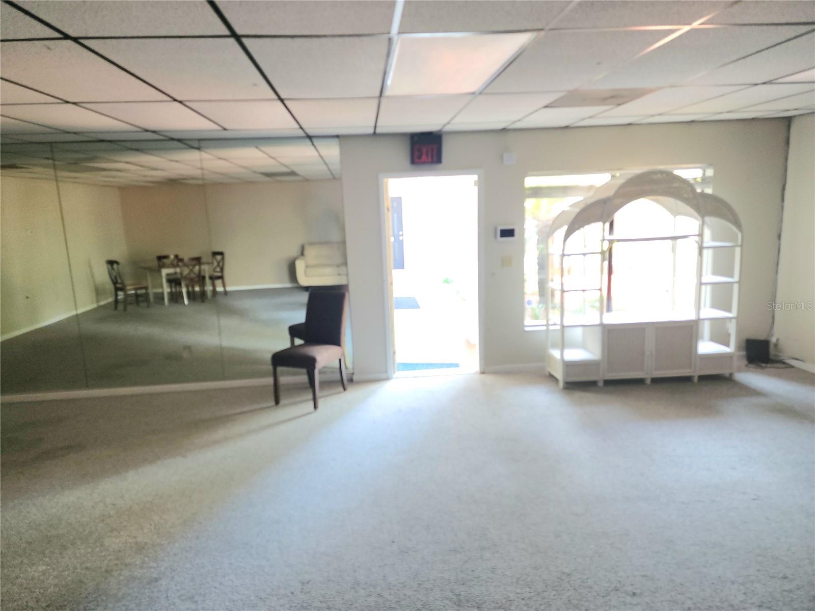 Image 6 of 13 For 531 Main Street E