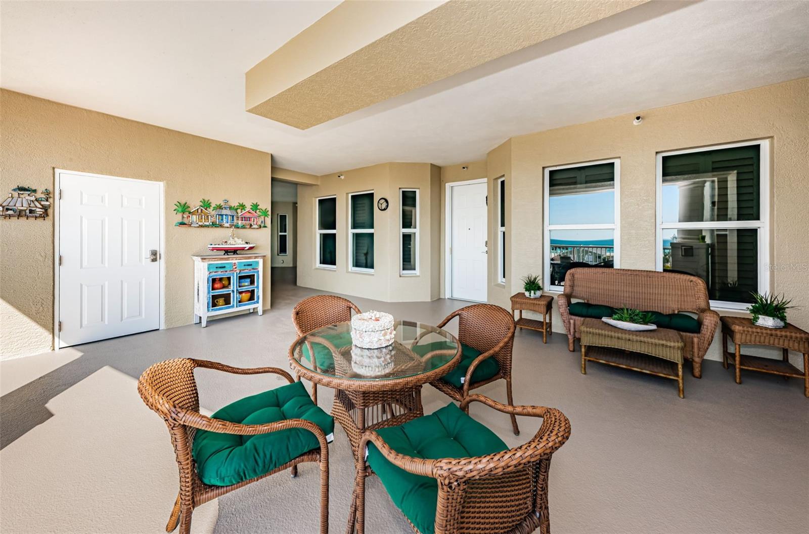 Image 10 of 96 For 3805 Gulf Boulevard 504