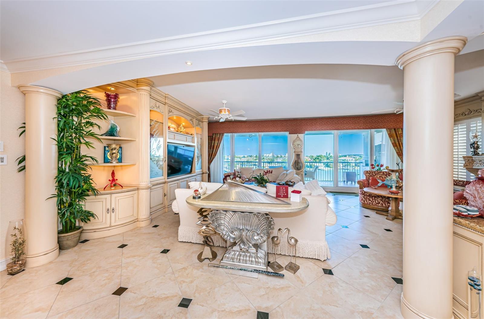 Image 14 of 96 For 3805 Gulf Boulevard 504