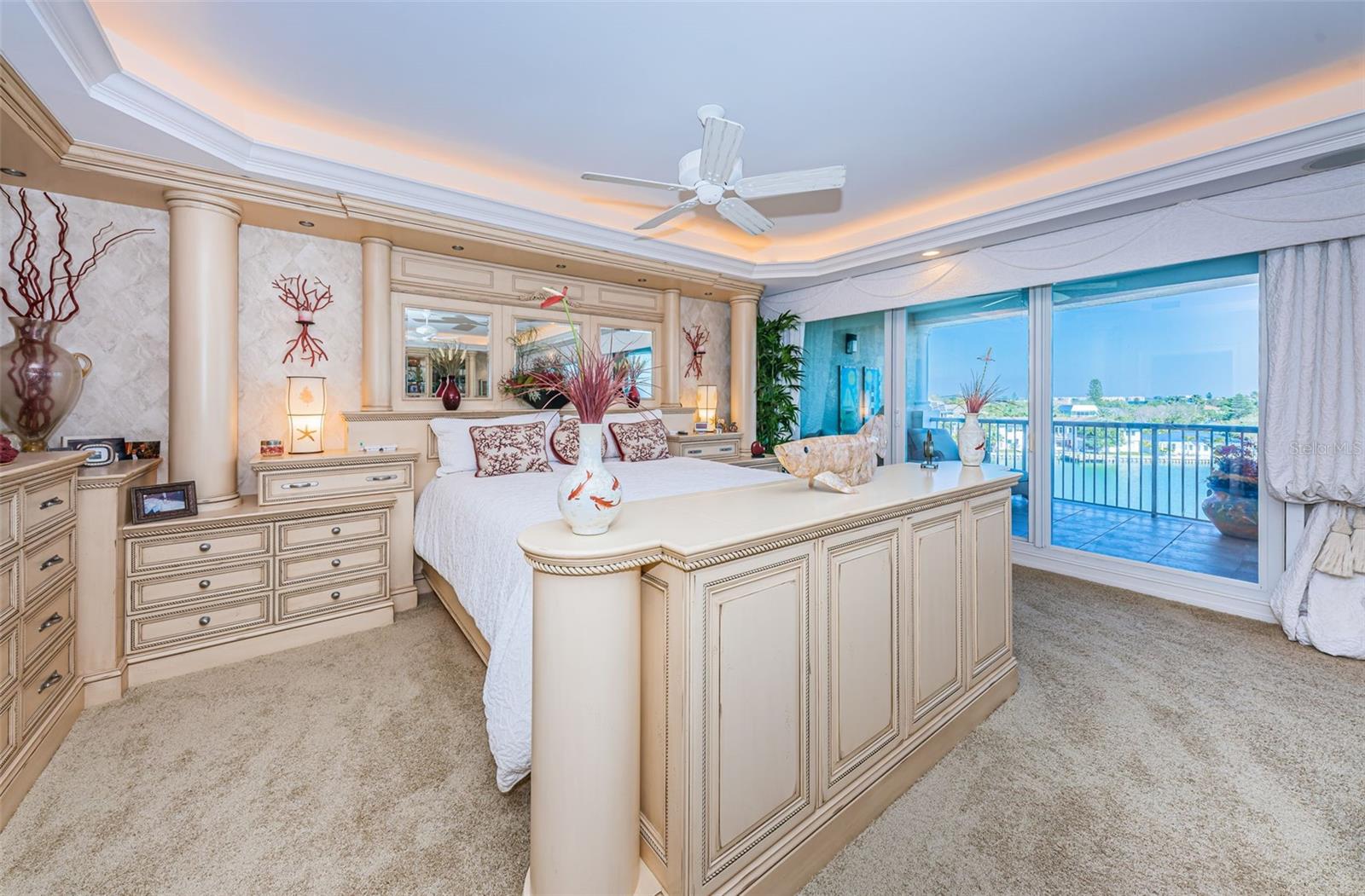Image 49 of 96 For 3805 Gulf Boulevard 504