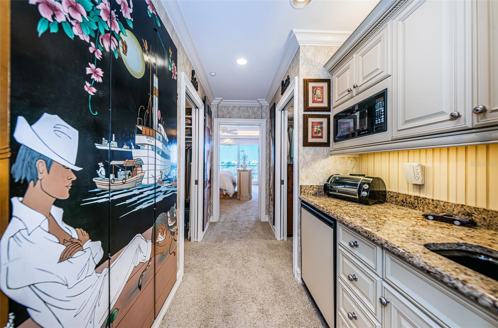Image 62 of 96 For 3805 Gulf Boulevard 504