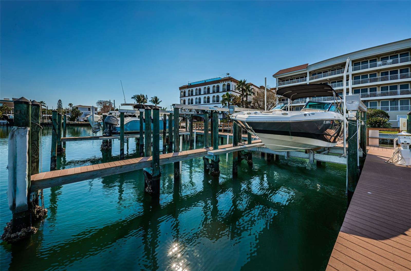 Image 85 of 96 For 3805 Gulf Boulevard 504