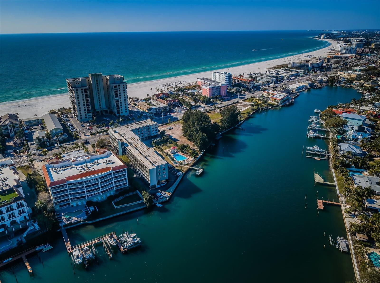 Image 90 of 96 For 3805 Gulf Boulevard 504