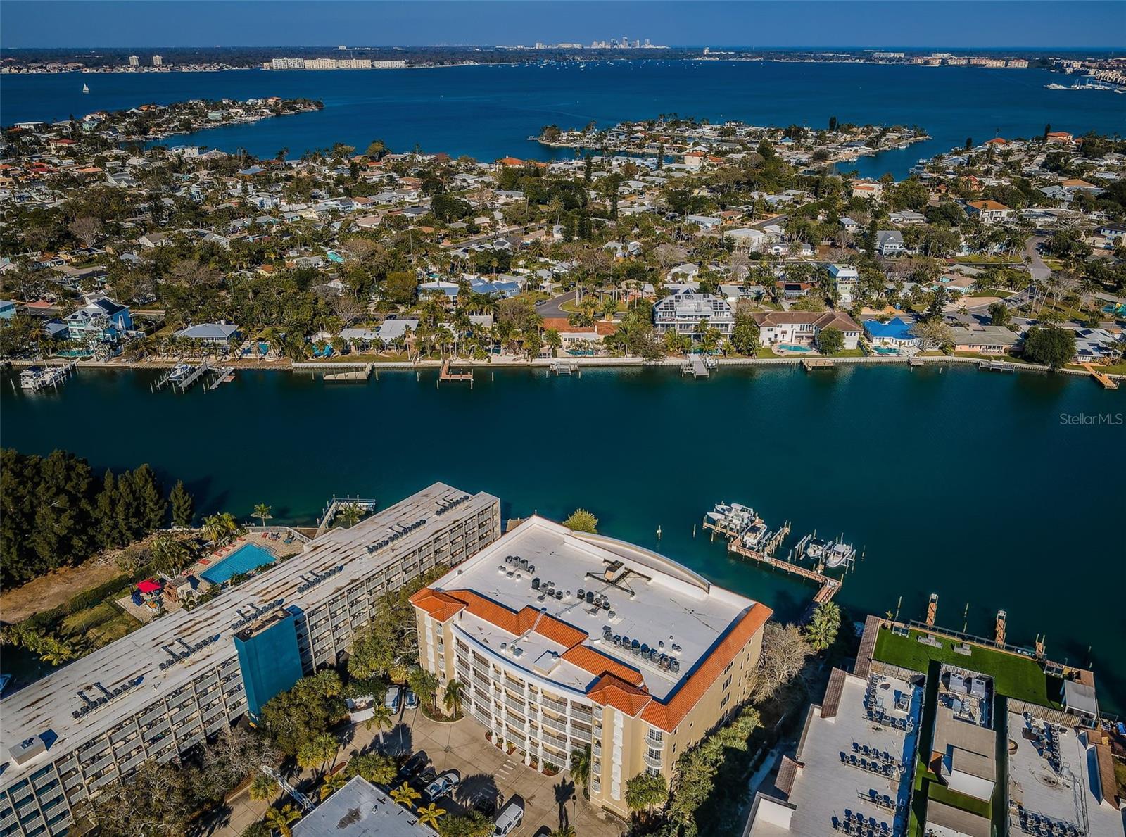 Image 93 of 96 For 3805 Gulf Boulevard 504