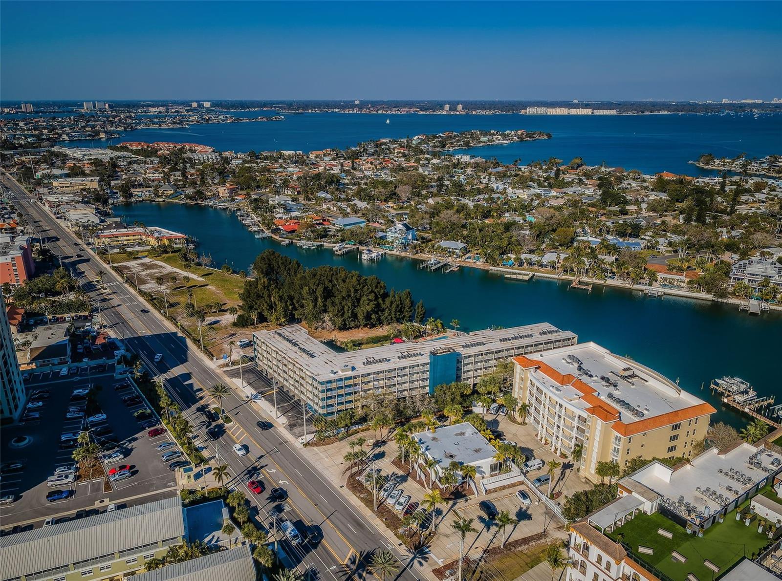 Image 94 of 96 For 3805 Gulf Boulevard 504