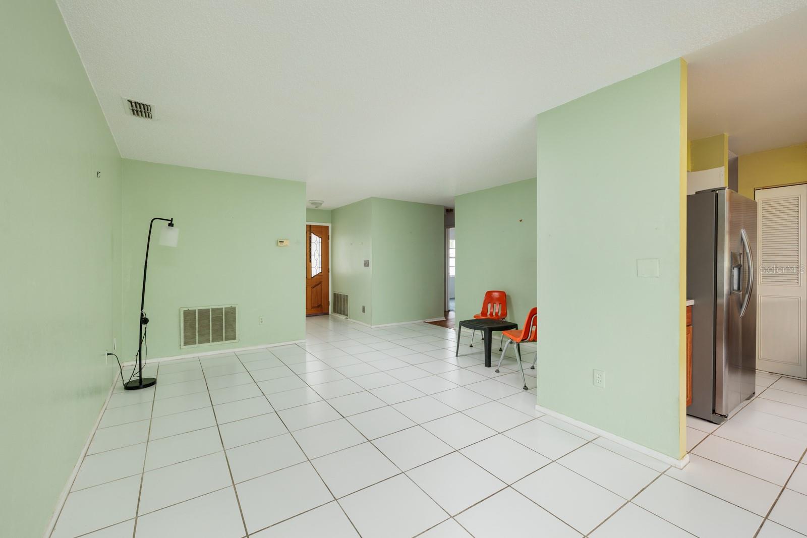 Image 5 of 22 For 564 5th Avenue Se
