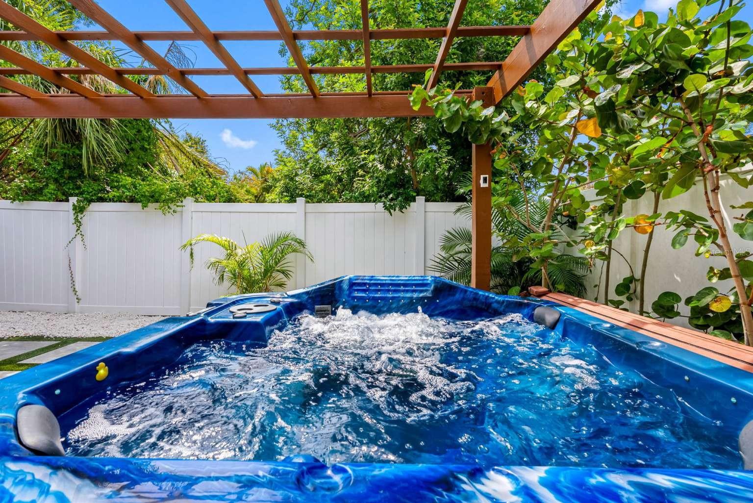 Image 7 of 58 For 8307 Boxwood Drive