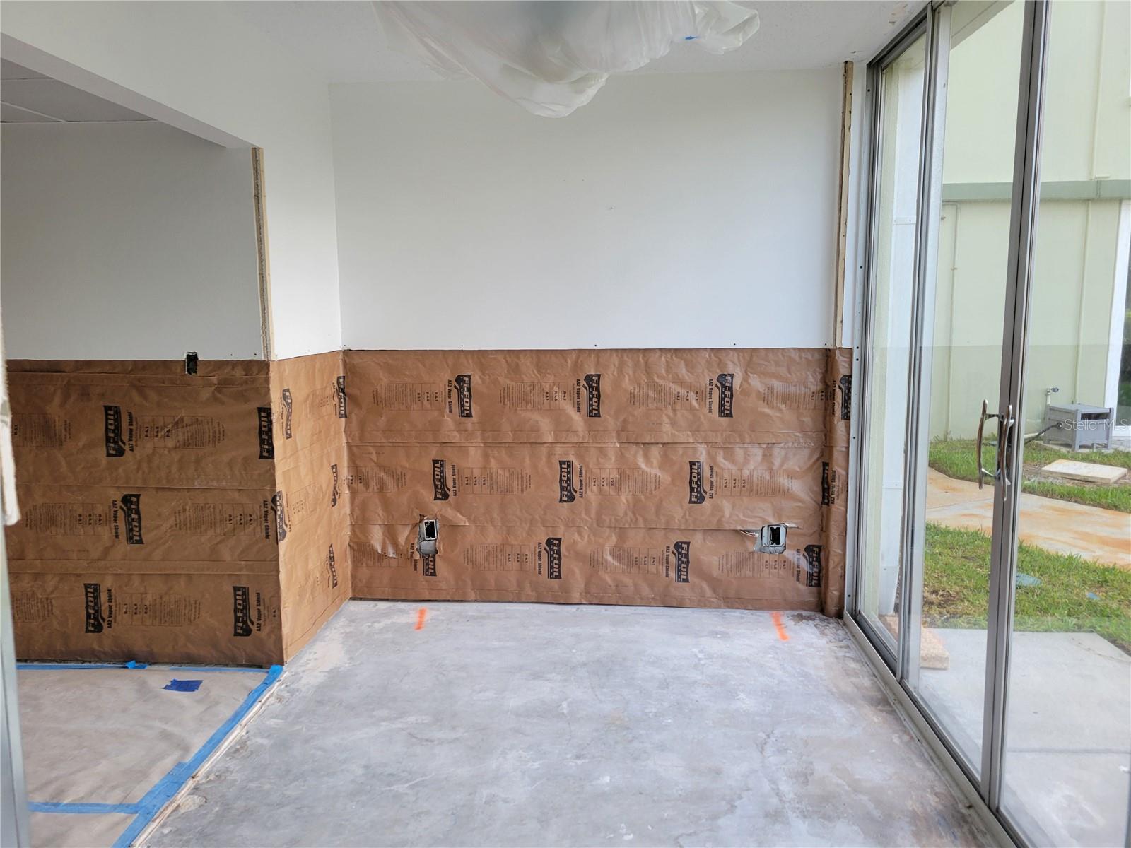 Image 3 of 6 For 4885 1st Street Ne 110