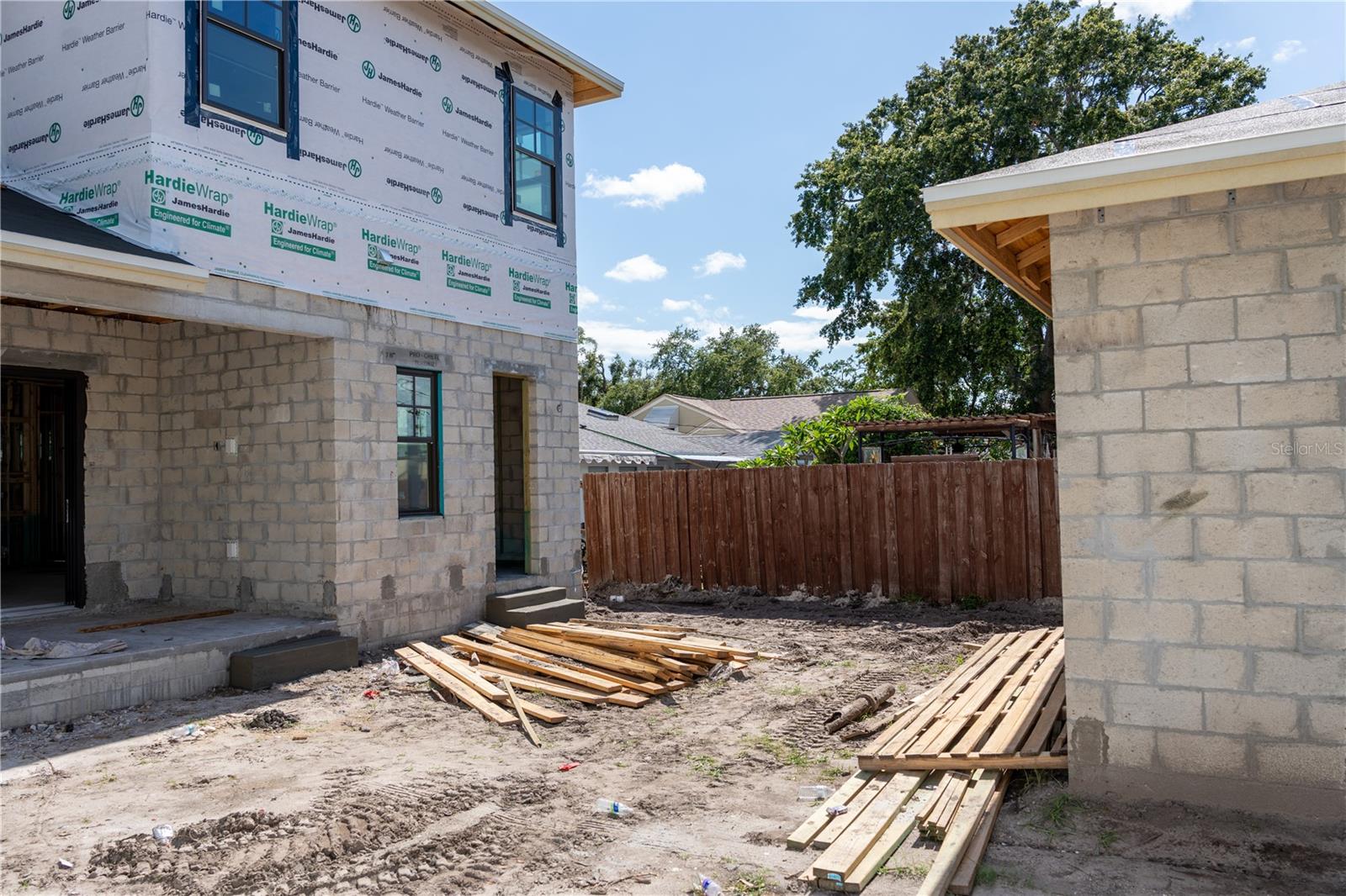 Image 17 of 20 For 1435 17th Avenue N