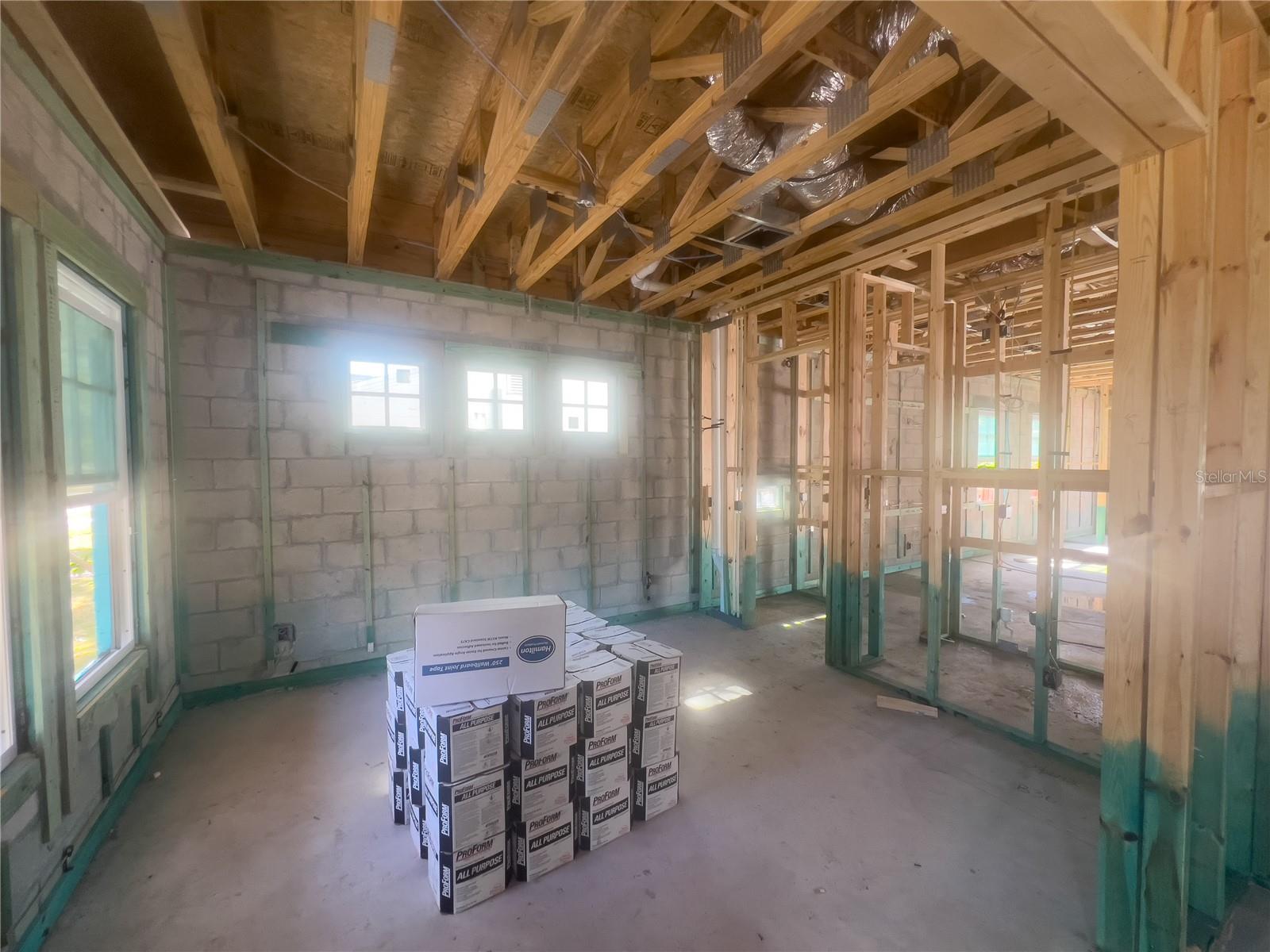 Image 7 of 20 For 1435 17th Avenue N