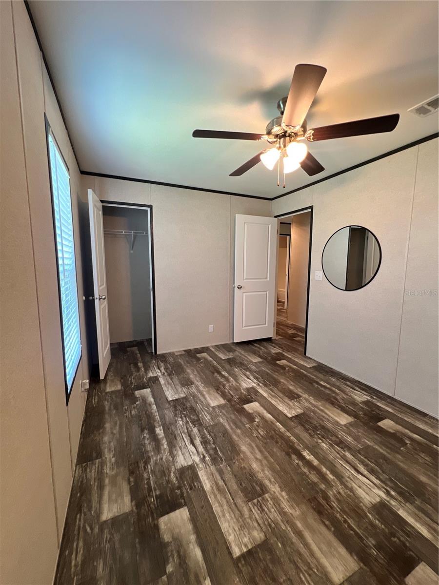 Image 13 of 17 For 9722 Scepter Avenue