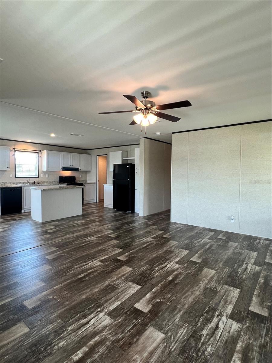 Image 4 of 17 For 9722 Scepter Avenue