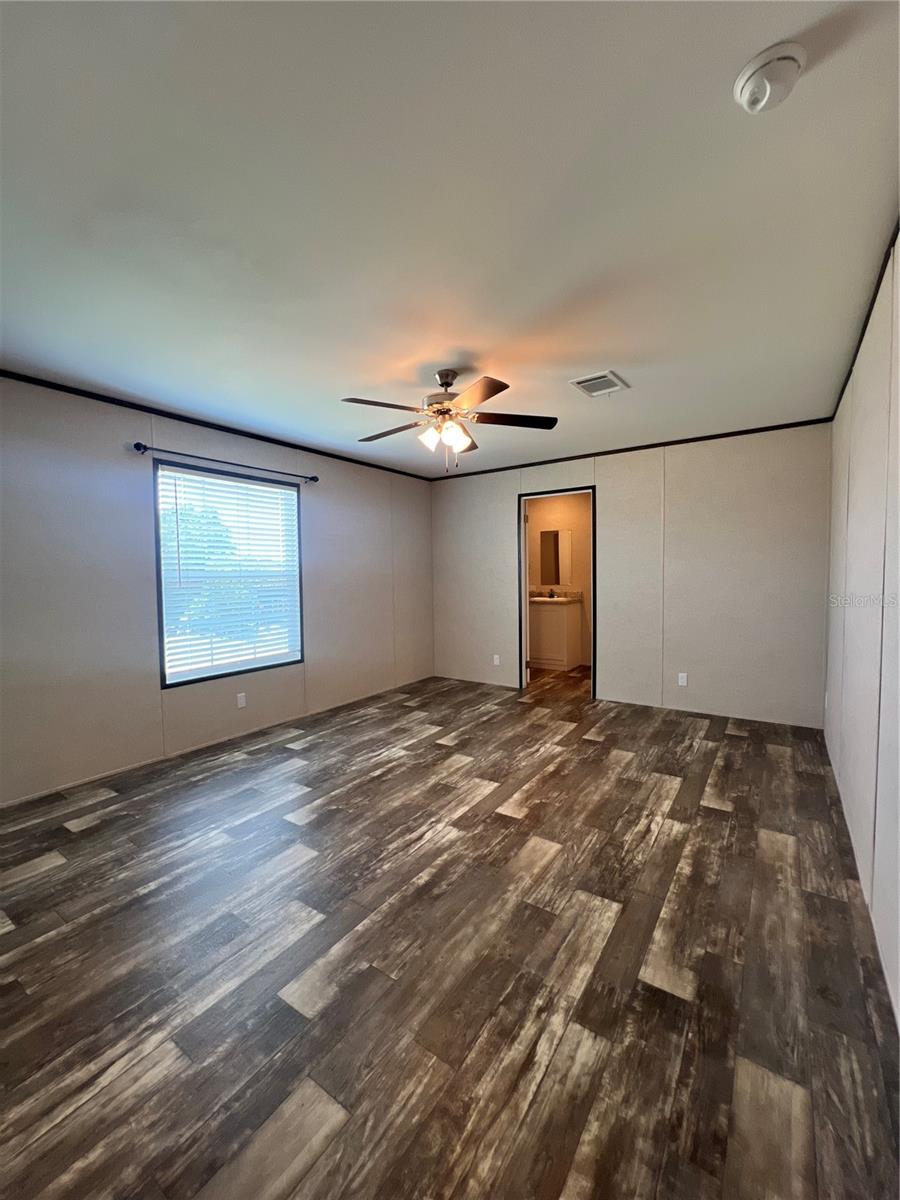 Image 8 of 17 For 9722 Scepter Avenue