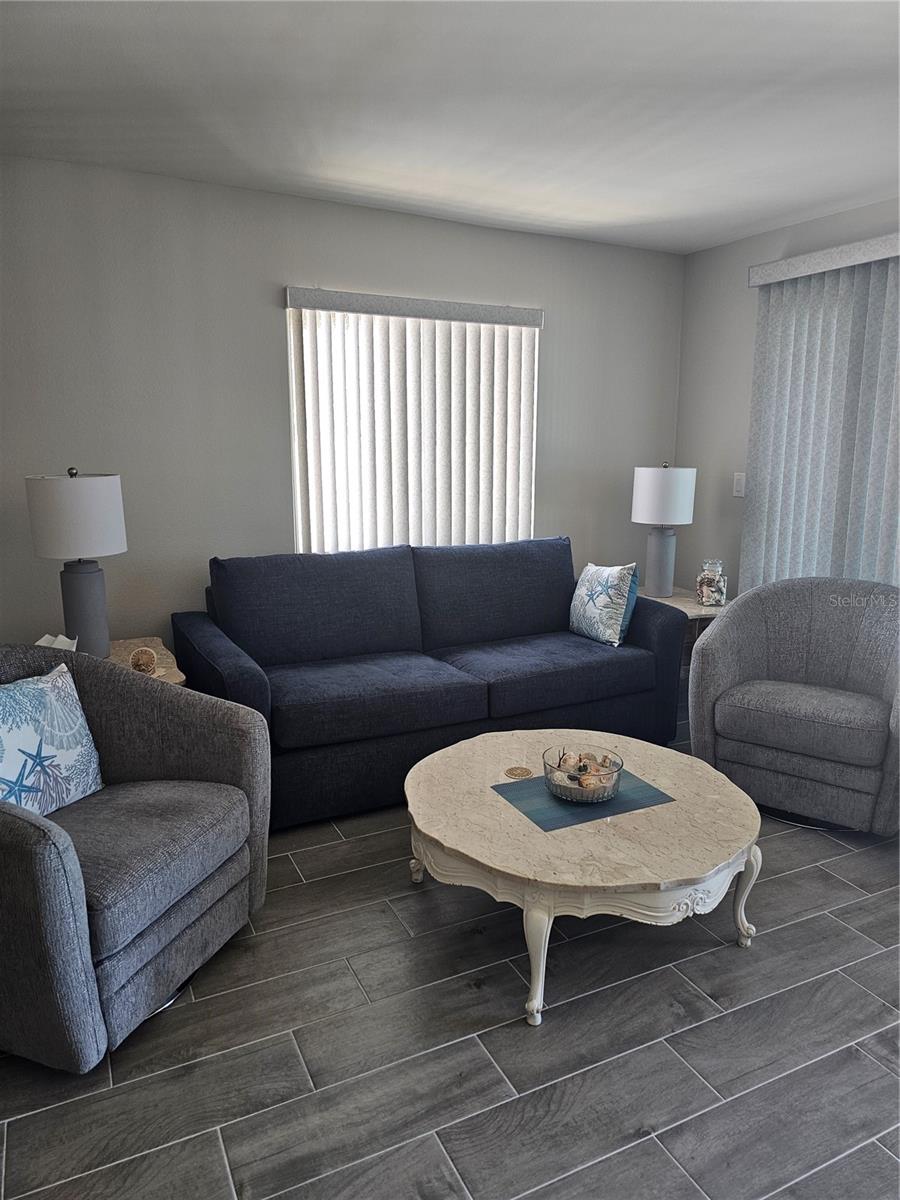 Image 10 of 23 For 3100 Gulf Boulevard 221