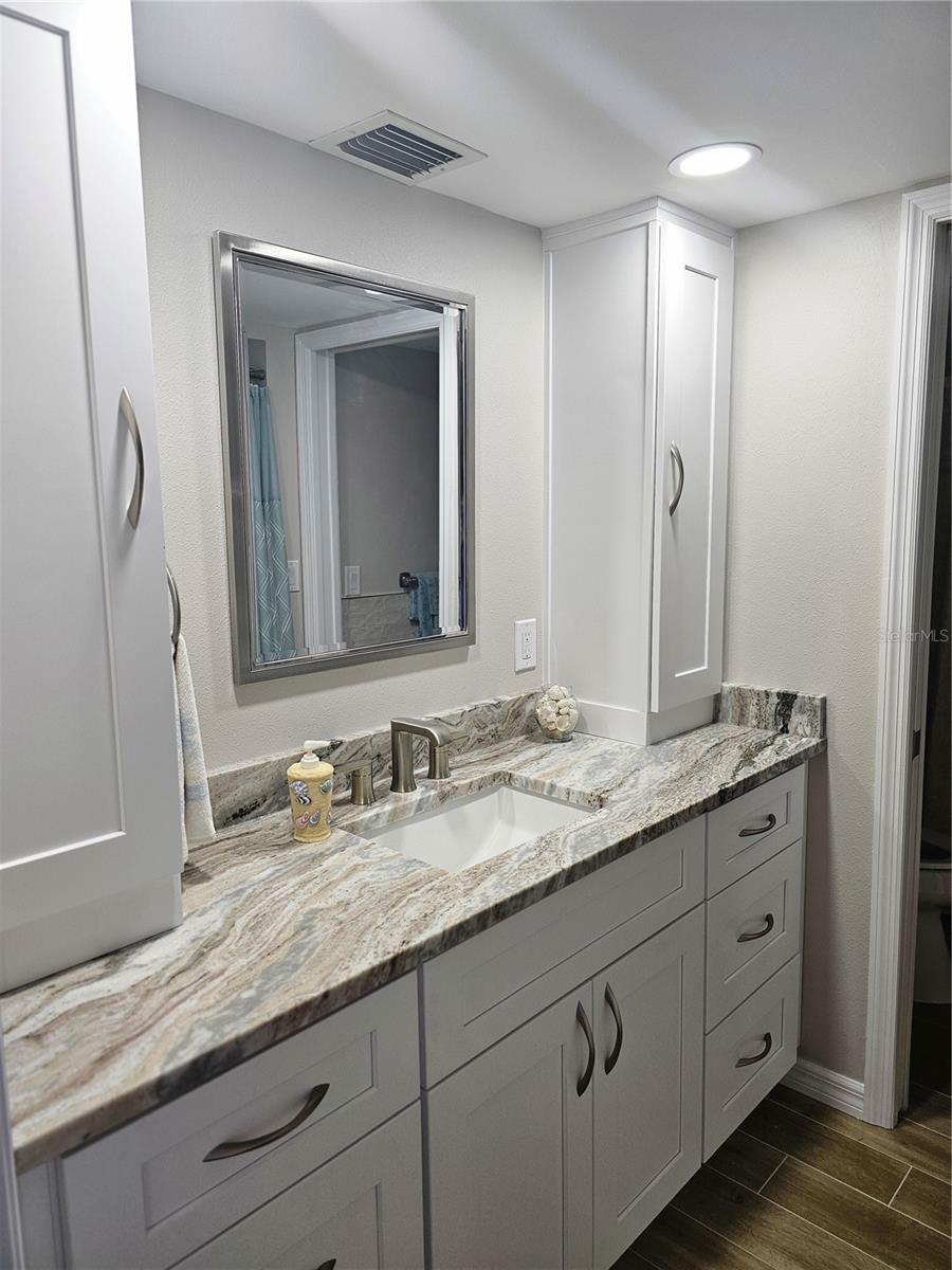 Image 17 of 23 For 3100 Gulf Boulevard 221