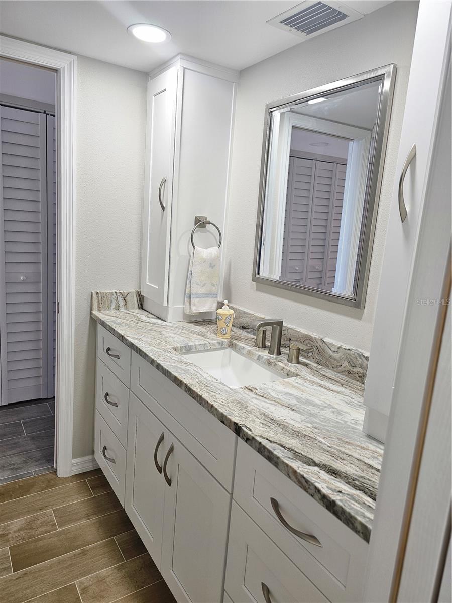 Image 19 of 23 For 3100 Gulf Boulevard 221