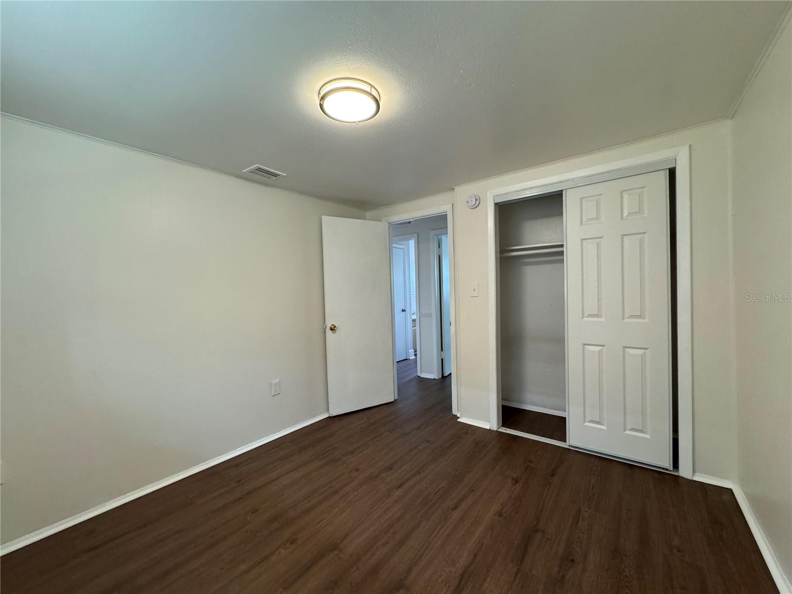 Image 6 of 9 For 9322 Eastfield Road