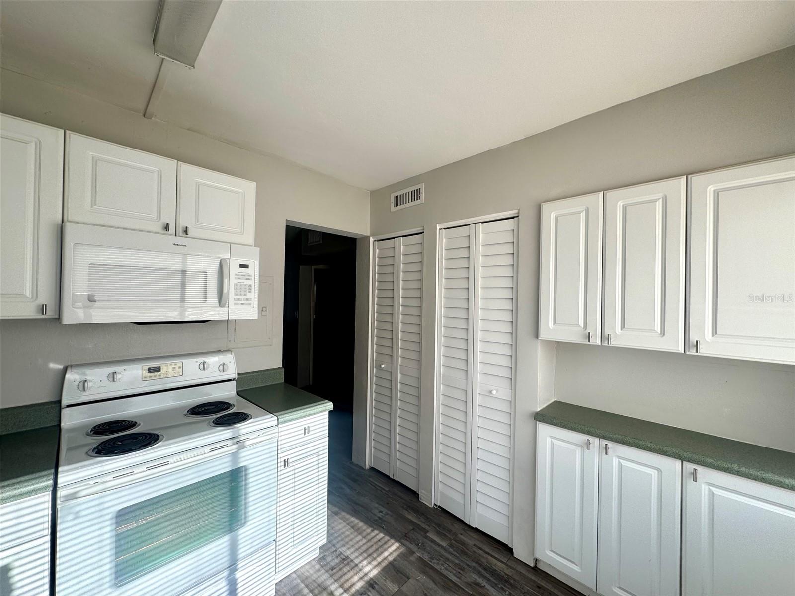 Image 4 of 12 For 6700 1st Avenue S 212