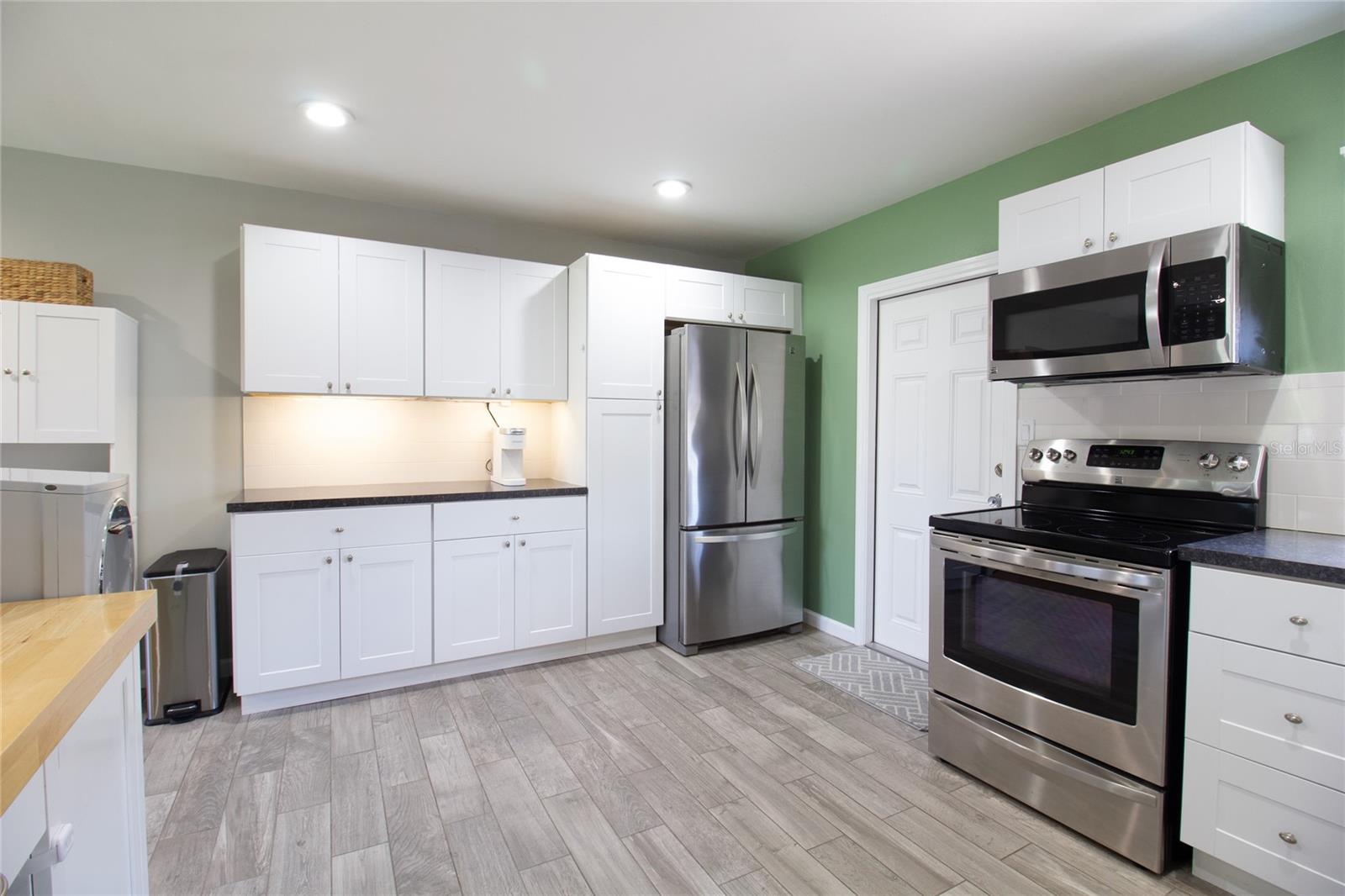 Image 8 of 38 For 3951 72nd Street N