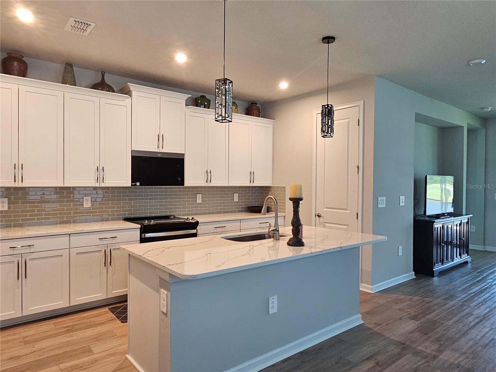 Image 12 of 41 For 3776 Maxwell Park Drive