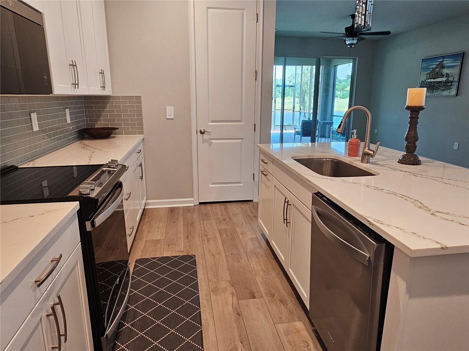 Image 14 of 41 For 3776 Maxwell Park Drive