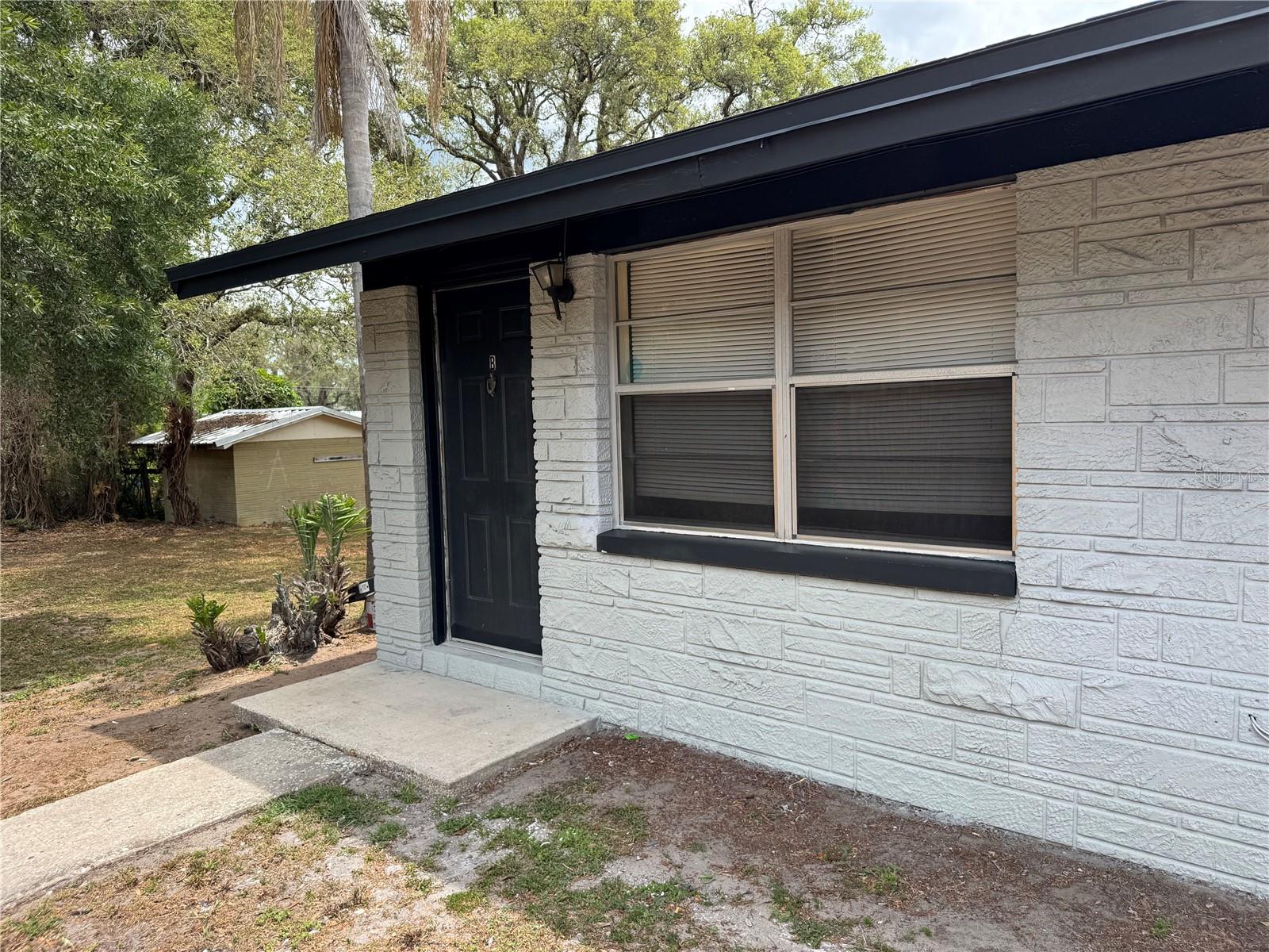 Image 2 of 12 For 9408 Goldenrod Road