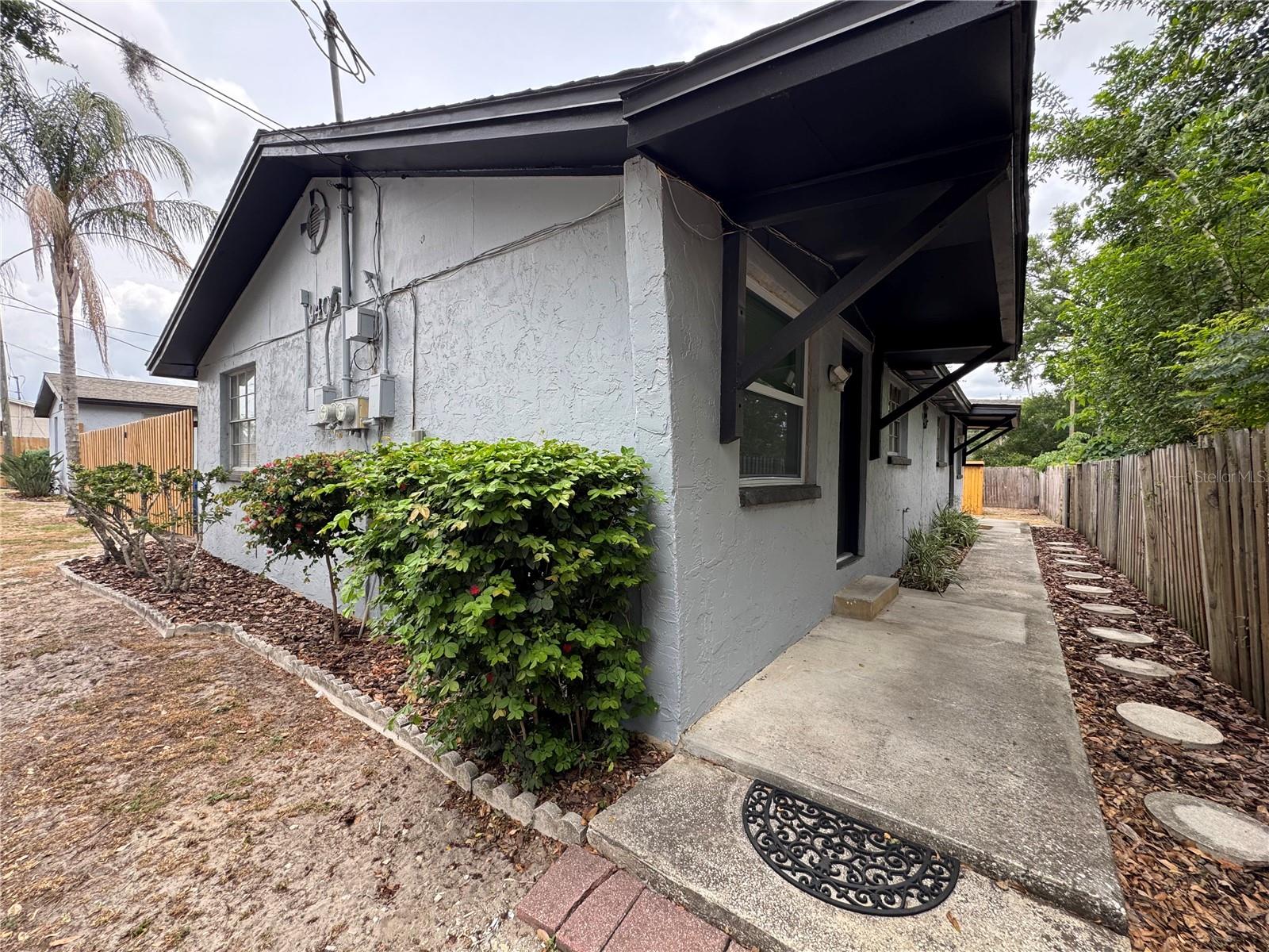 Image 3 of 12 For 9408 Goldenrod Road