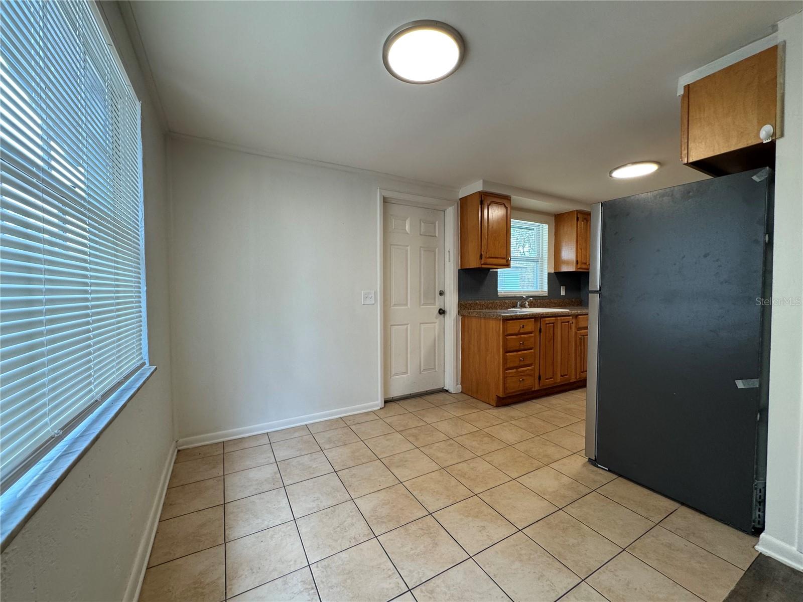 Image 6 of 12 For 9408 Goldenrod Road