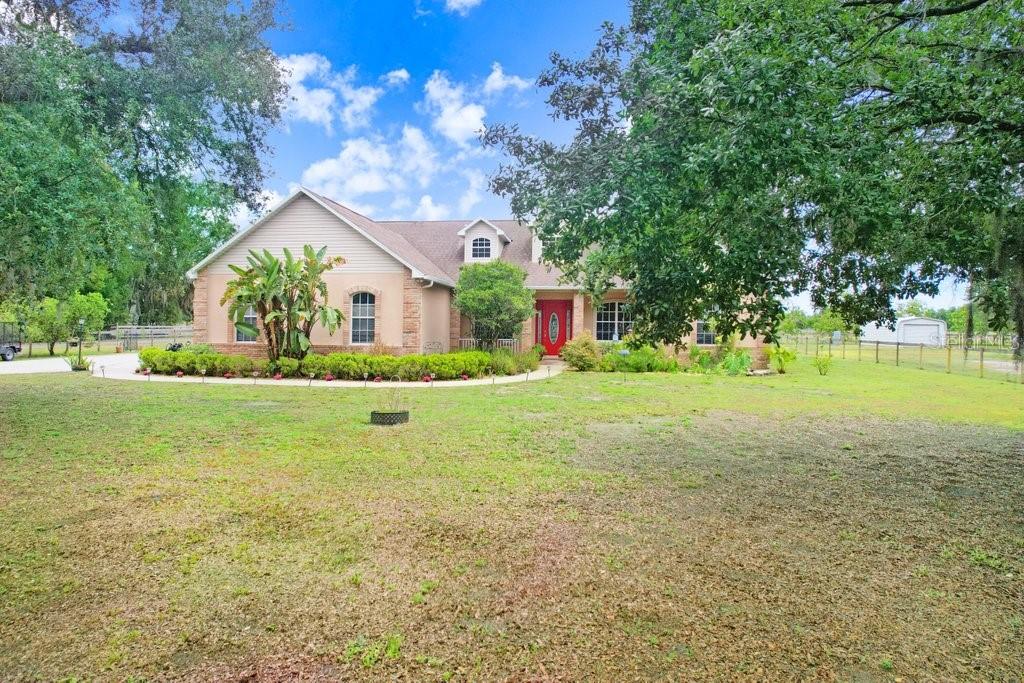 Listing photo id 1 for 2502 Fritzke Road