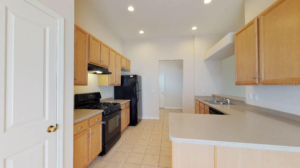 Image 5 of 23 For 6328 Bridgecrest Drive