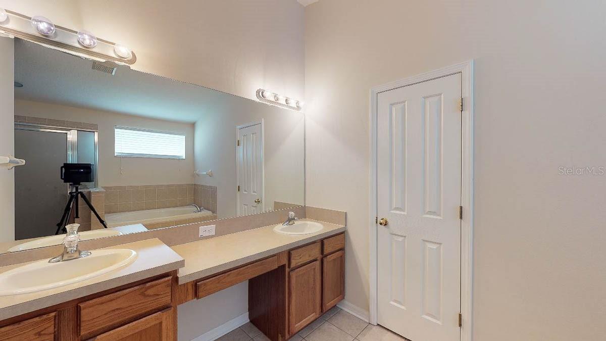 Image 9 of 23 For 6328 Bridgecrest Drive