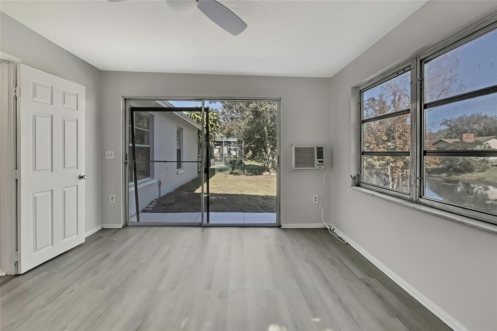 Image 18 of 29 For 3332 Vorden Street