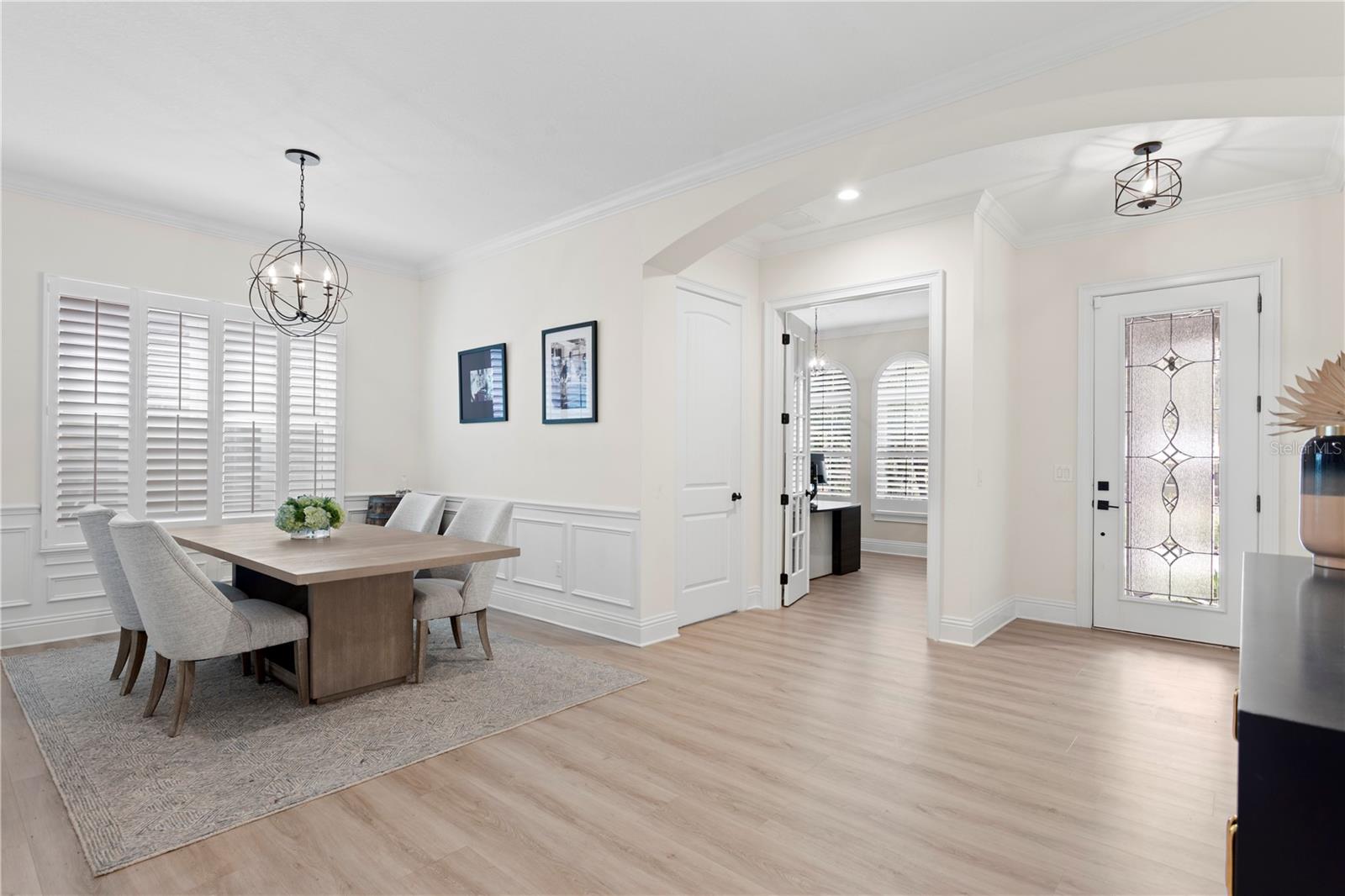 Image 4 of 68 For 4612 Lowell Avenue